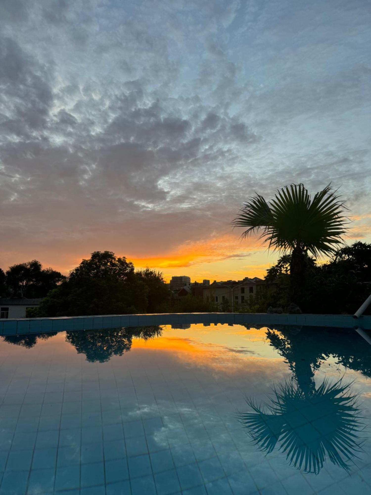 Su Xin Resort Inn Чжанцзяцзе Экстерьер фото